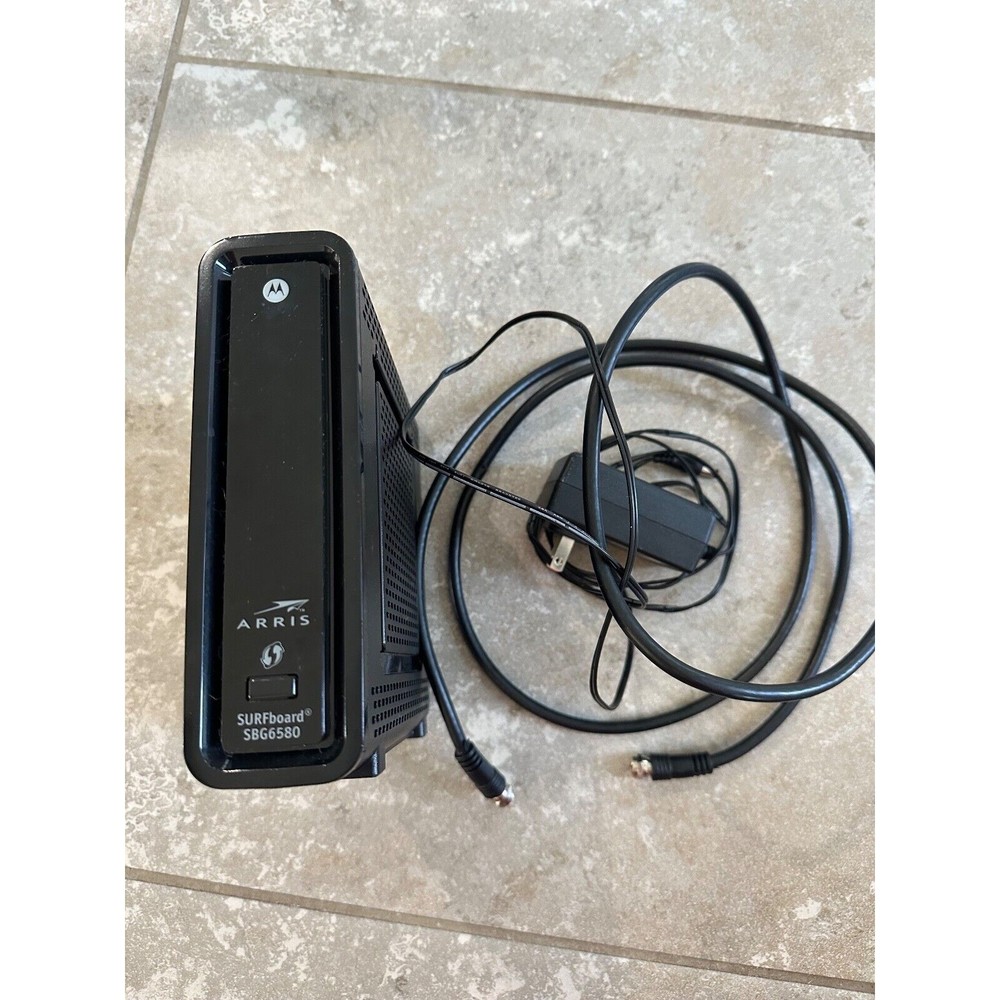 Motorola ARRIS SURFboard SBG6580 DOCSIS 3.0 Cable Modem and Wi-Fi Router